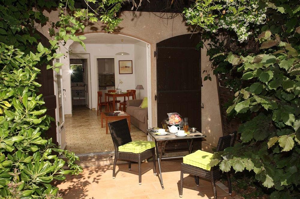 Le Rivage Aparthotel Mandelieu La Napoule Bagian luar foto
